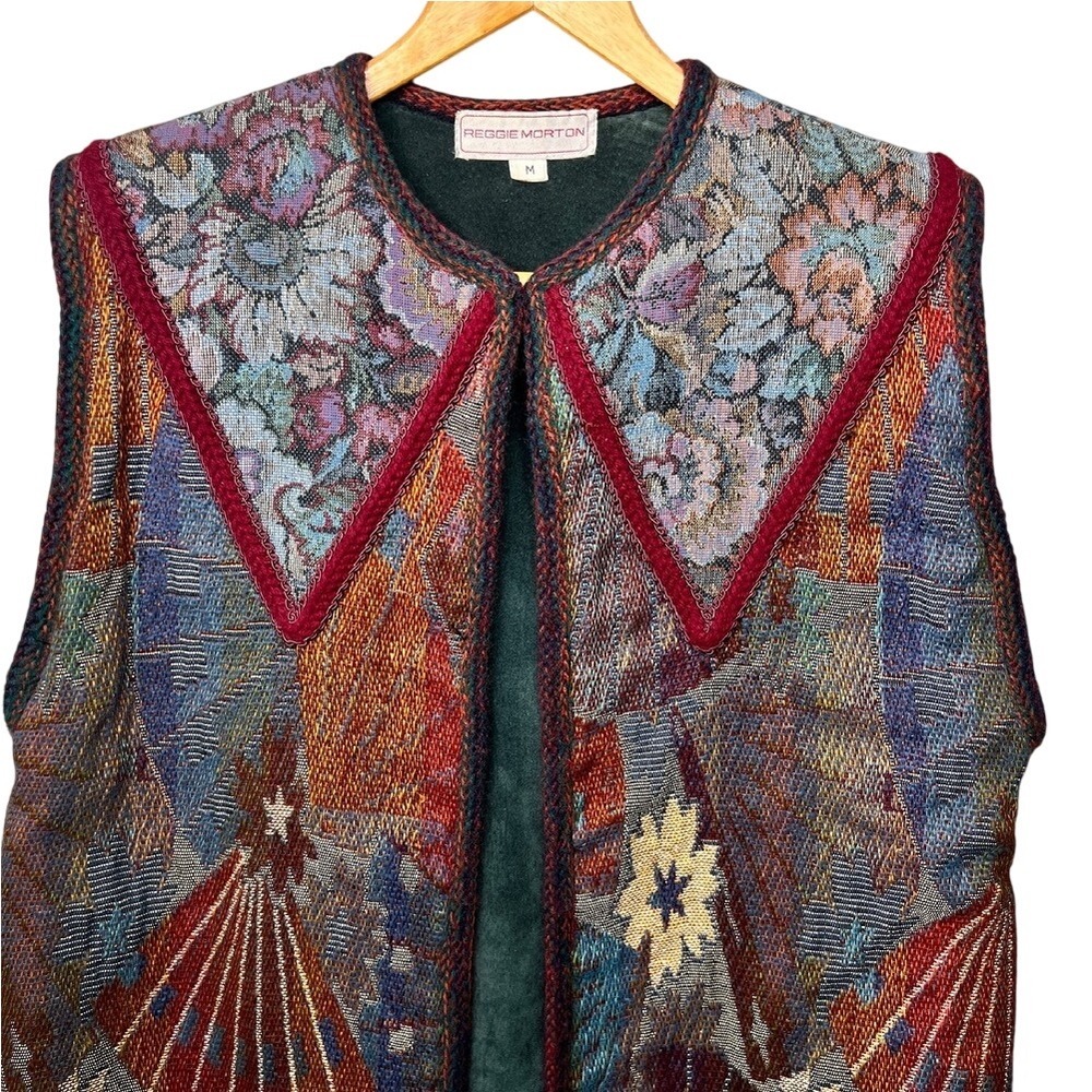 Vintage 80s Reggie Morton Tapestry Suede Vest Colonial Colorful Cottage Designer - Picture 2 of 5